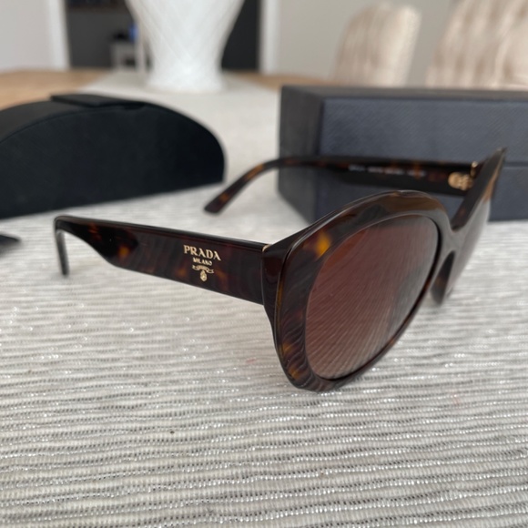 COPY - Prada Sunglasses